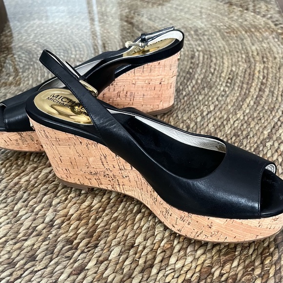 Michael Kors Wedges - Size 8 - Picture 2 of 3